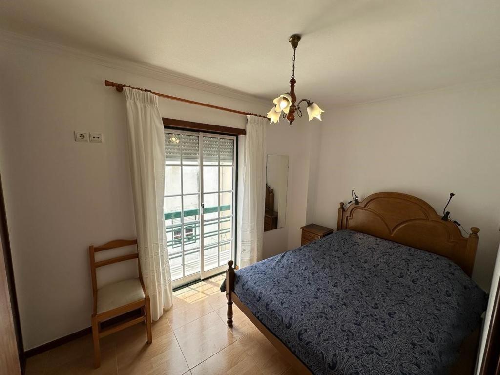 100 Meters From The Beach! Rua Da Regeneracao Nazaré Exterior photo